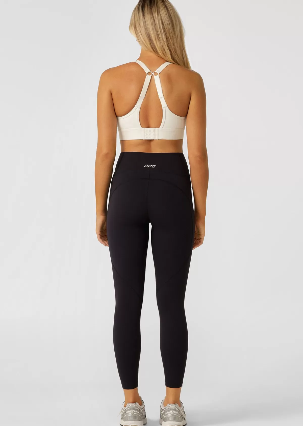 Lorna Jane Sports Bras*Amy Maximum Support Sports Bra Cream