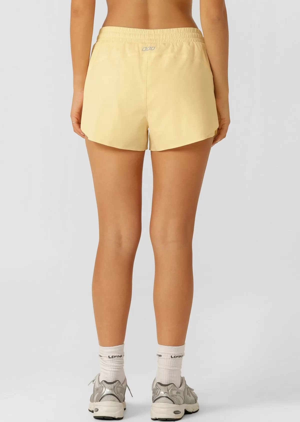 Lorna Jane Shorts*Lightspeed Phone Pocket Run Short LemonCream