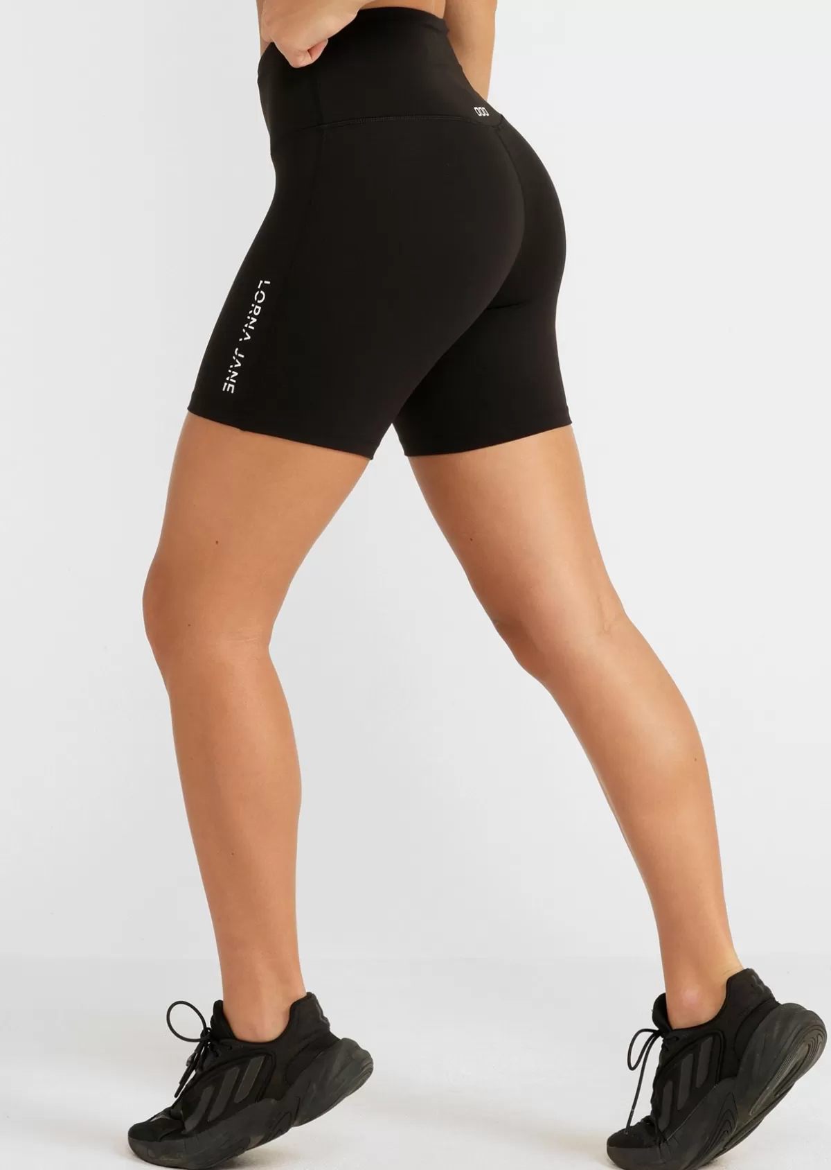 Lorna Jane Shorts | Bike Shorts*Lotus No Chafe 6.2″ Bike Short Black