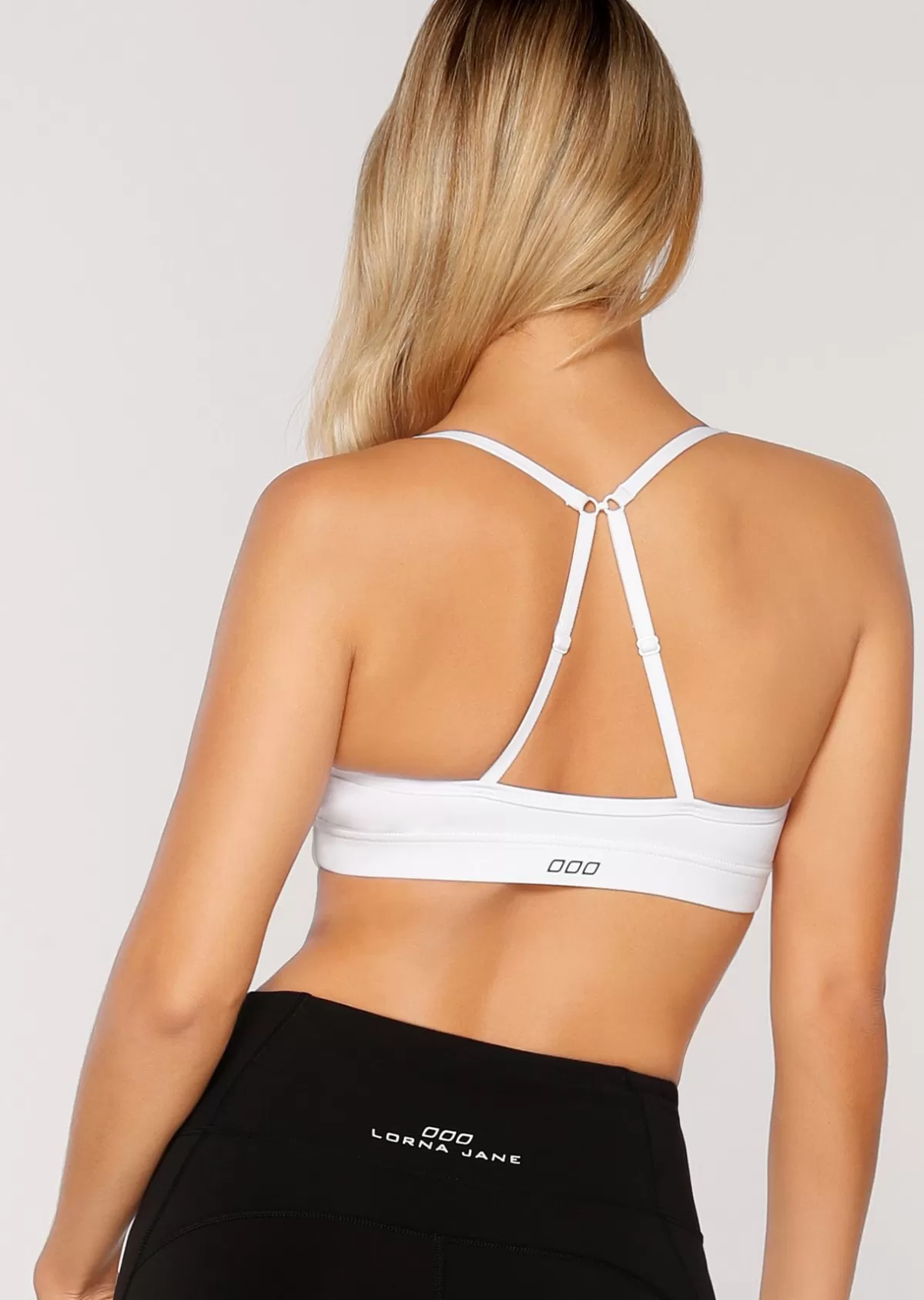 Lorna Jane Sports Bras*Pammy High Support Sports Bra White